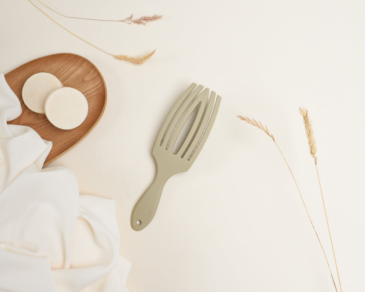 Brosse démêlante anti-casse et sans douleurs
