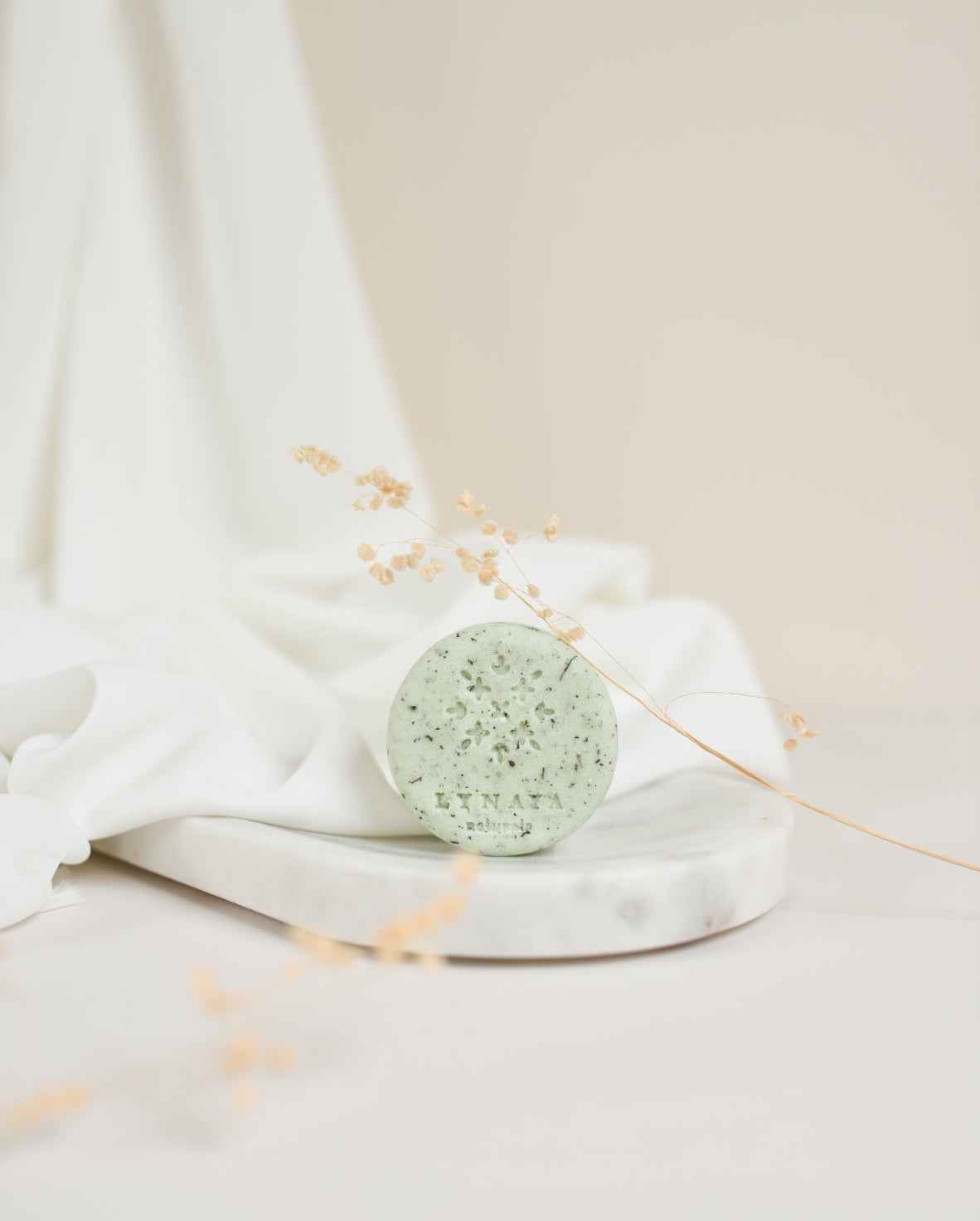 Shampoing cheveux gras à la menthe